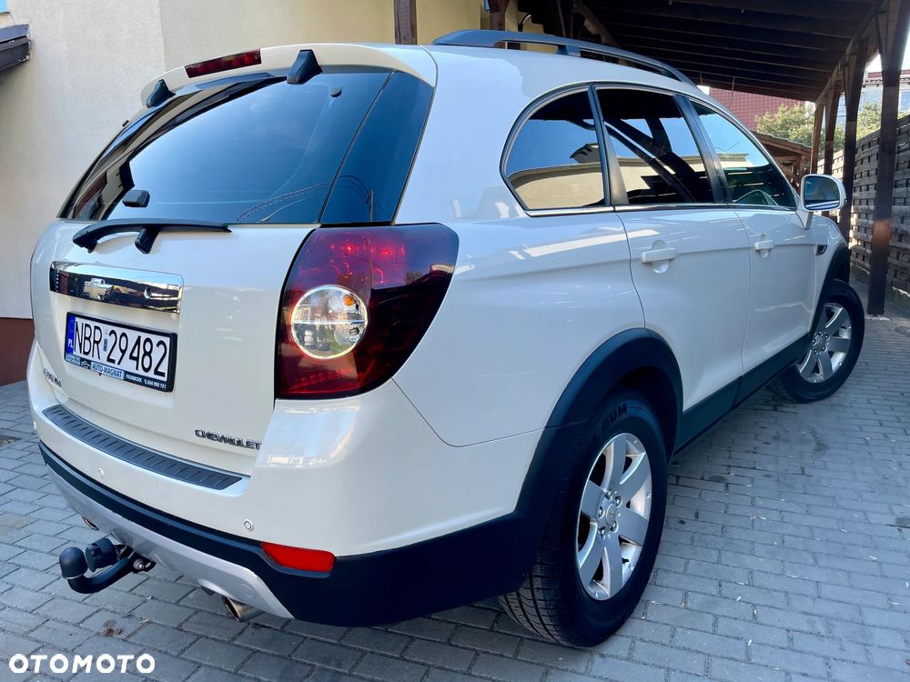 Chevrolet Captiva 2.4 2WD LT - 32