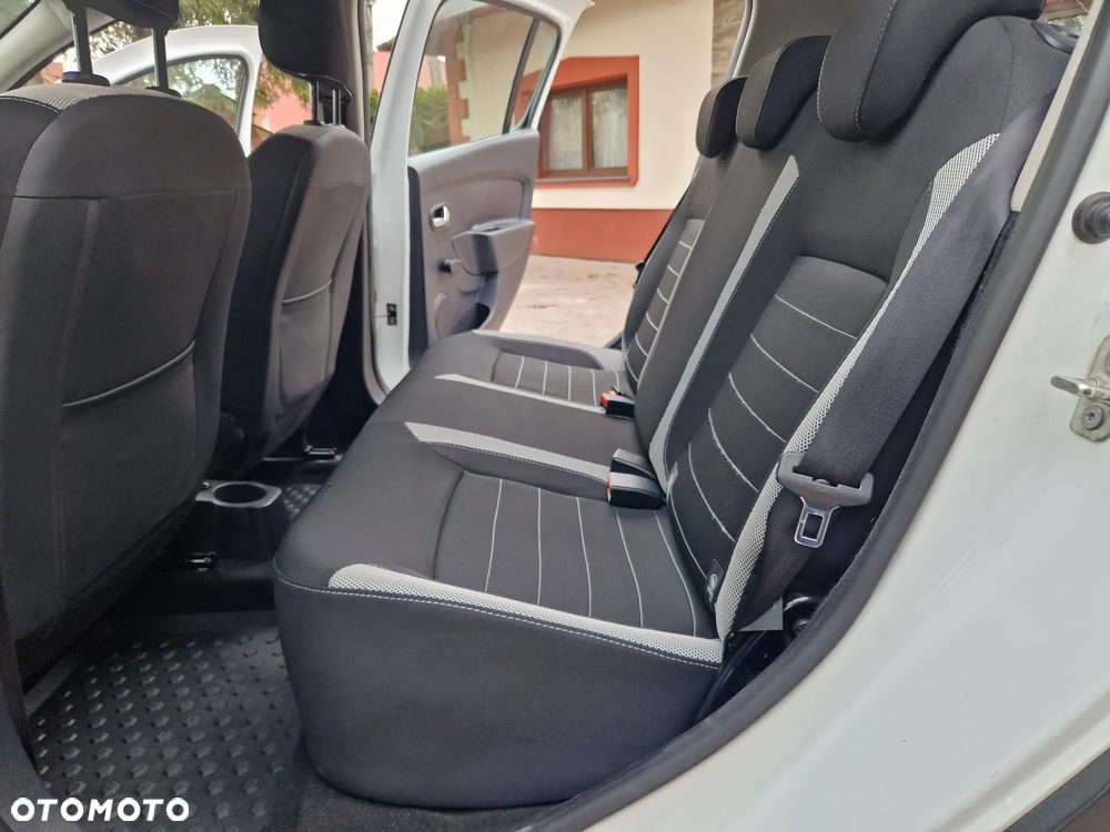 Dacia Sandero 0.9 TCe Laureate S&S - 18