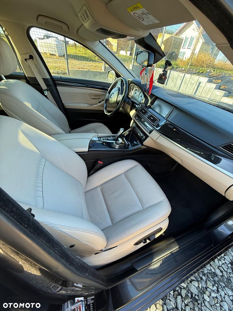 BMW Seria 5 520d Efficient Dynamics Luxury Line sport - 23