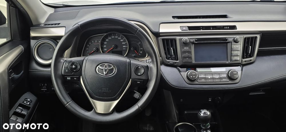 Toyota RAV4 2.0 D-4D Active 4x2 - 14
