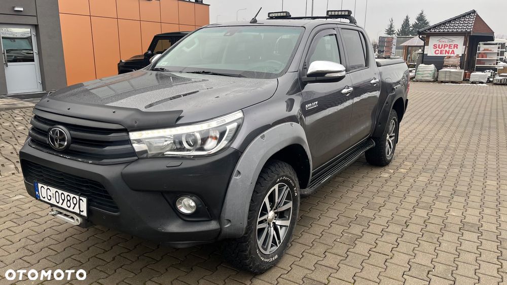 Toyota Hilux 2.4 D-4D Double Cab SR5 4x4 - 2