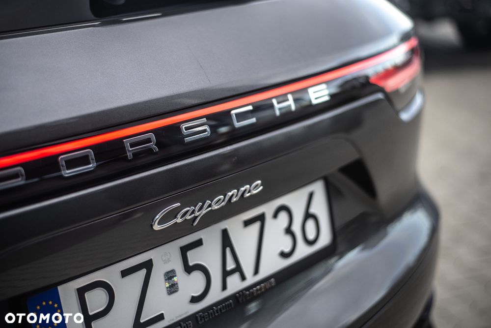 Porsche Cayenne Standard - 7