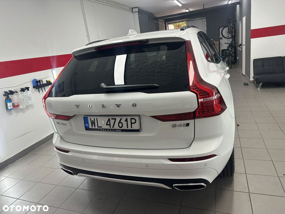 Volvo XC 60 B4 D AWD R-Design - 21