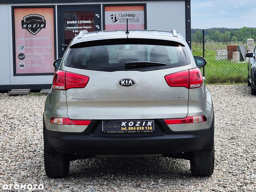 Kia Sportage 2.0 CRDI AWD Fifa World Cup Edition - 11