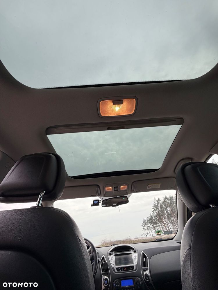 Hyundai ix35 1.7 CRDi Premium 2WD - 24