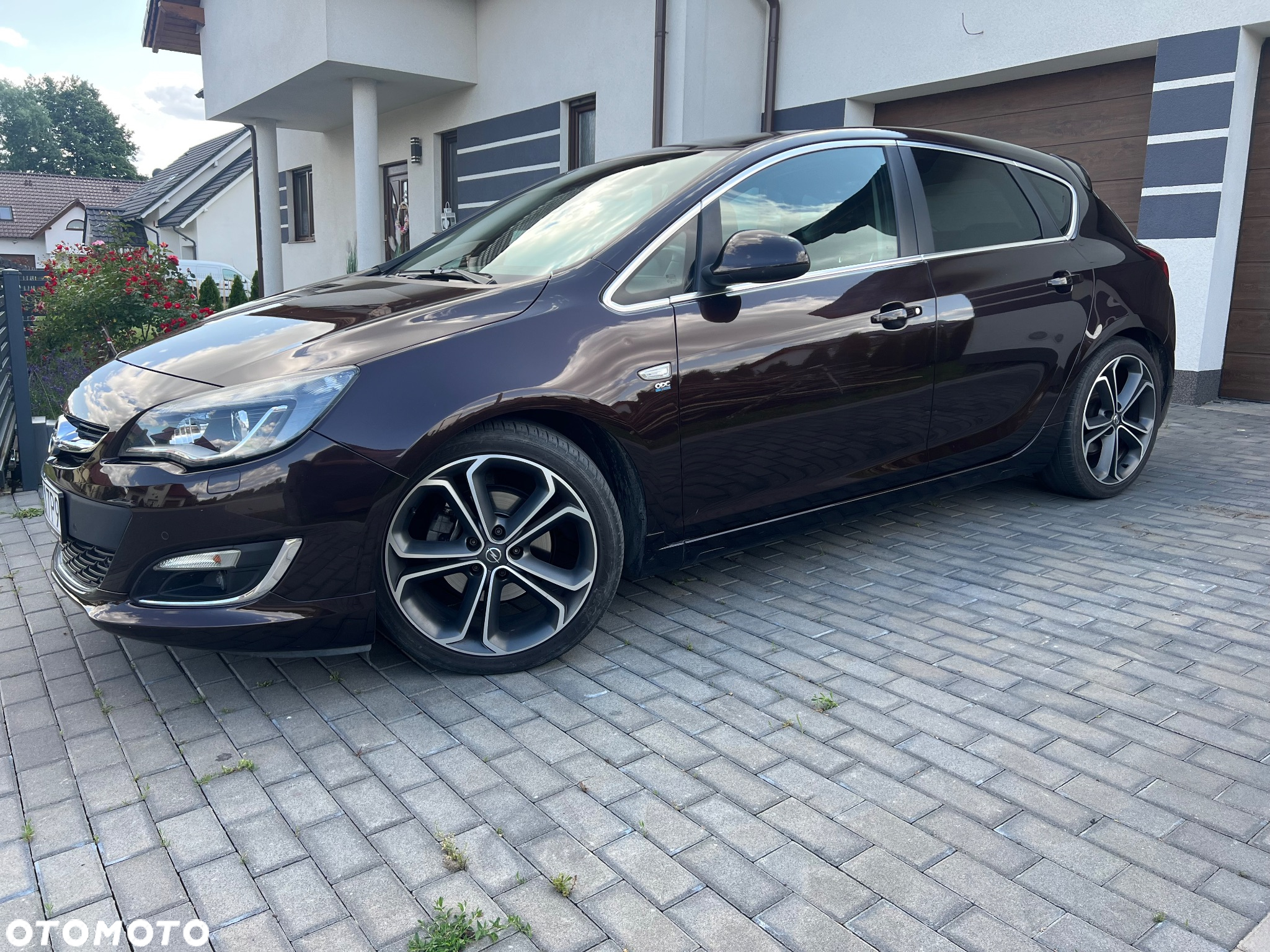 Opel Astra IV 1.6 T SIDI Sport S&S - 3