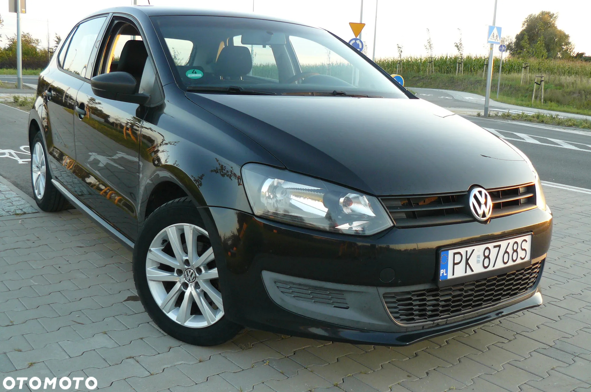 Volkswagen Polo - 2