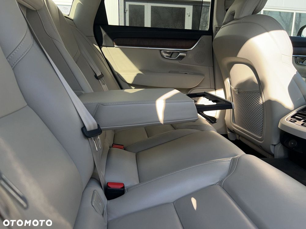 Volvo S90 - 20