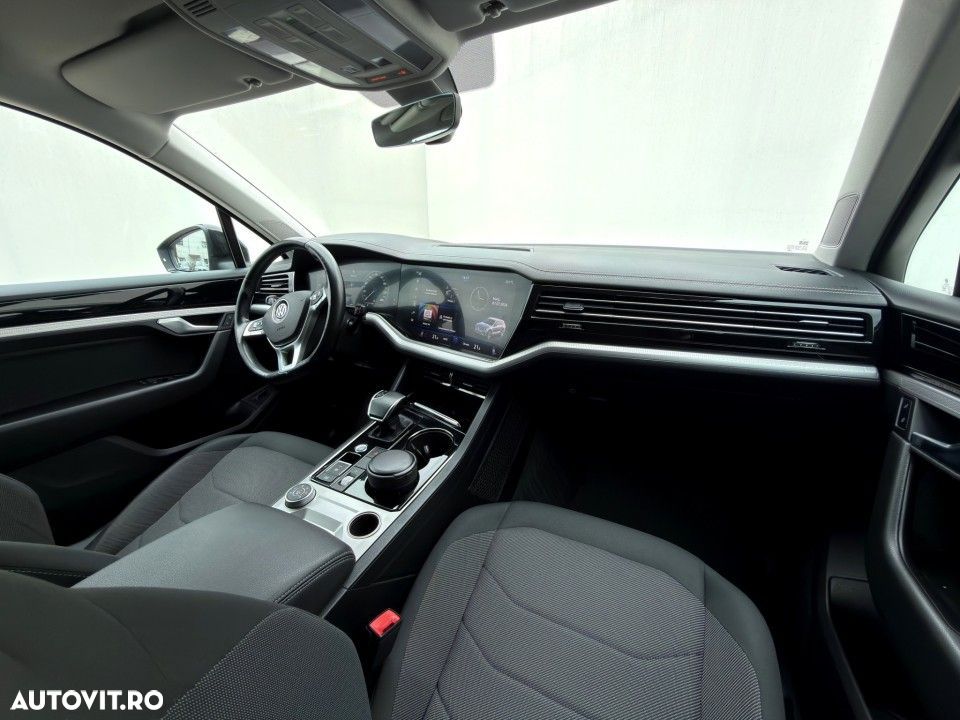 Volkswagen Touareg V6 TDI Style - 14