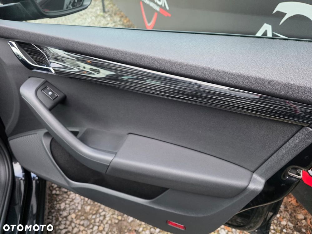 Skoda Octavia 1.6 TDI DSG Premium Edition - 16