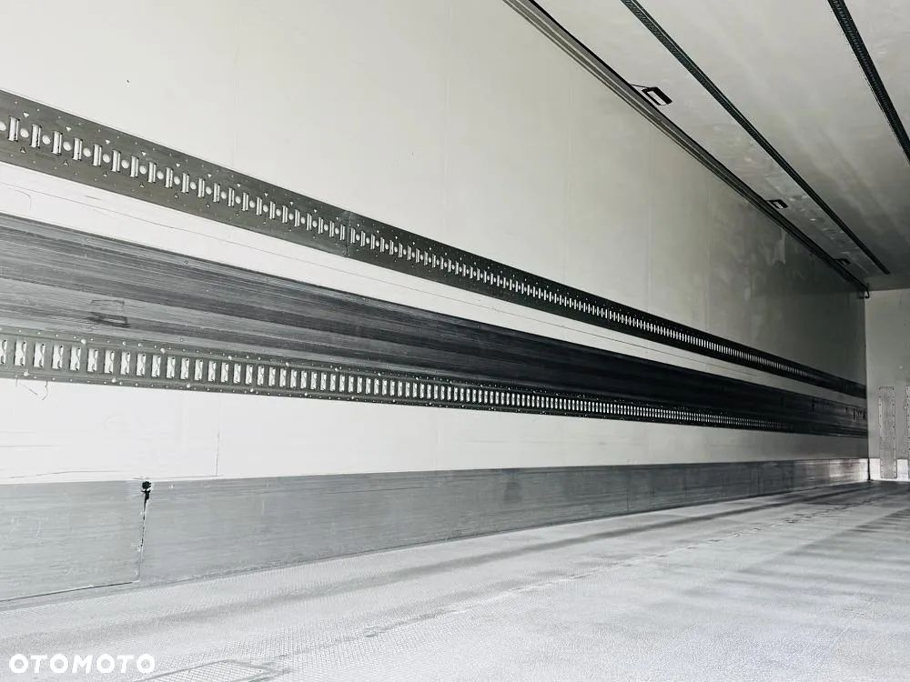 Krone IZOTERMA , AMAZON , CHŁODNIA BEZ AGREGATU - 15