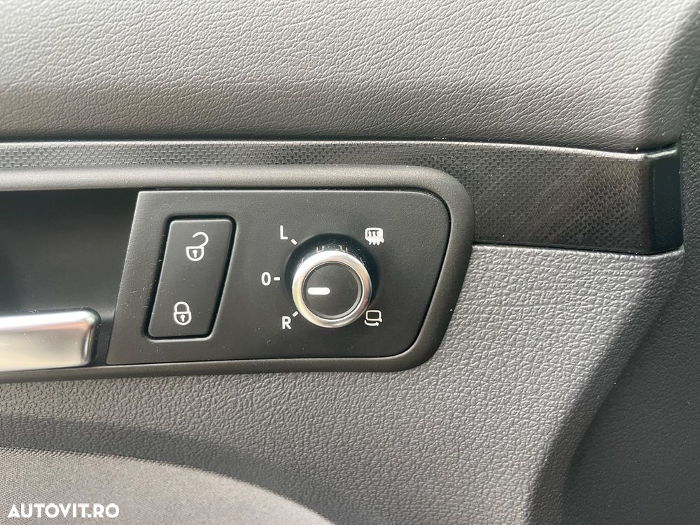 Volkswagen Touran - 24
