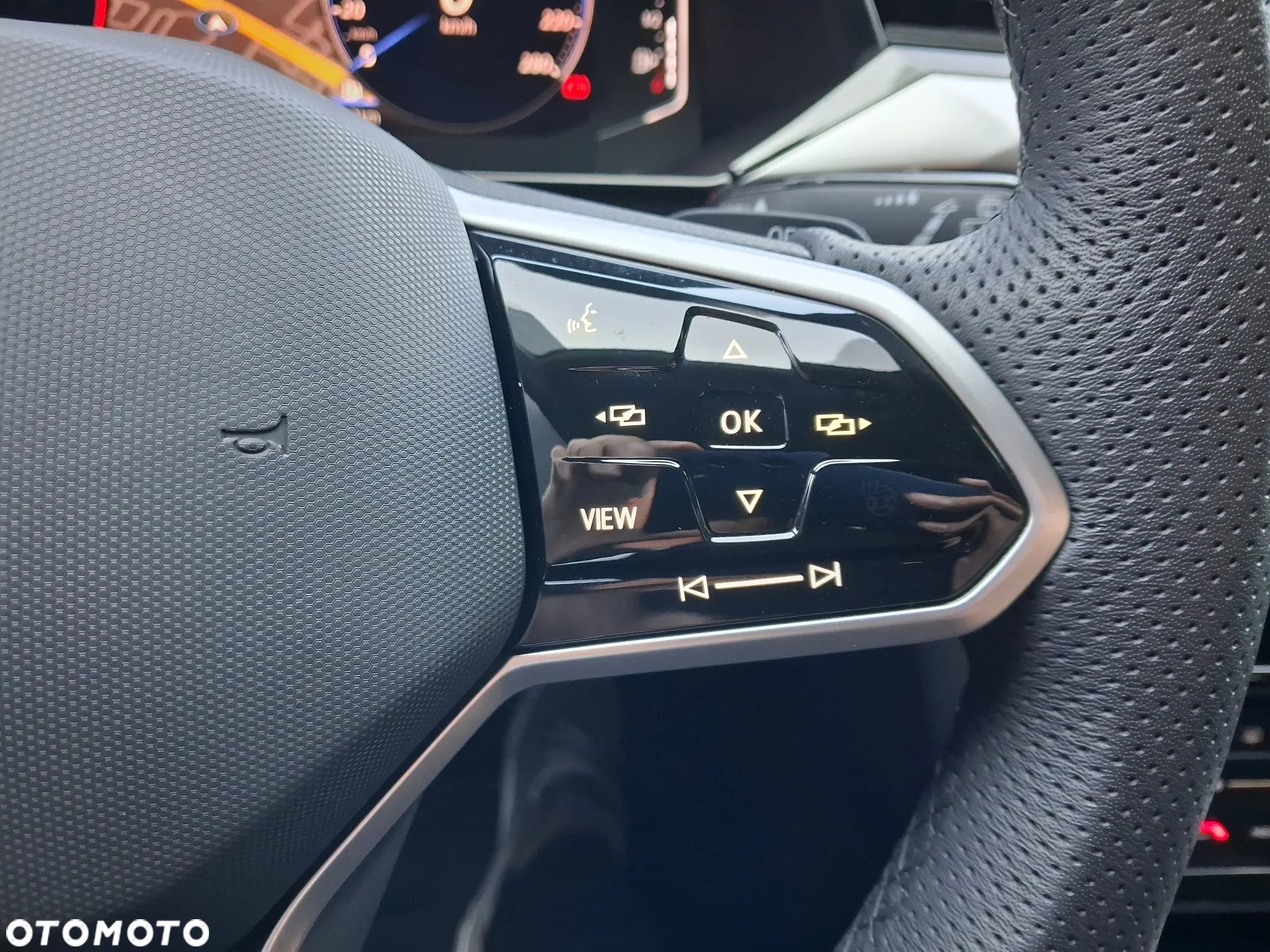 Volkswagen Arteon Shooting Brake 2.0 TDI SCR 4Motion DSG R-Line - 20