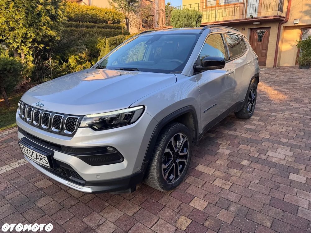 Jeep Compass - 22