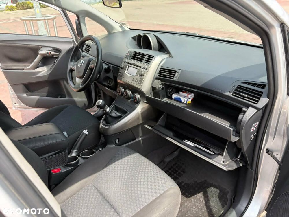 Toyota Verso 1.8 7-Sitzer Comfort - 6