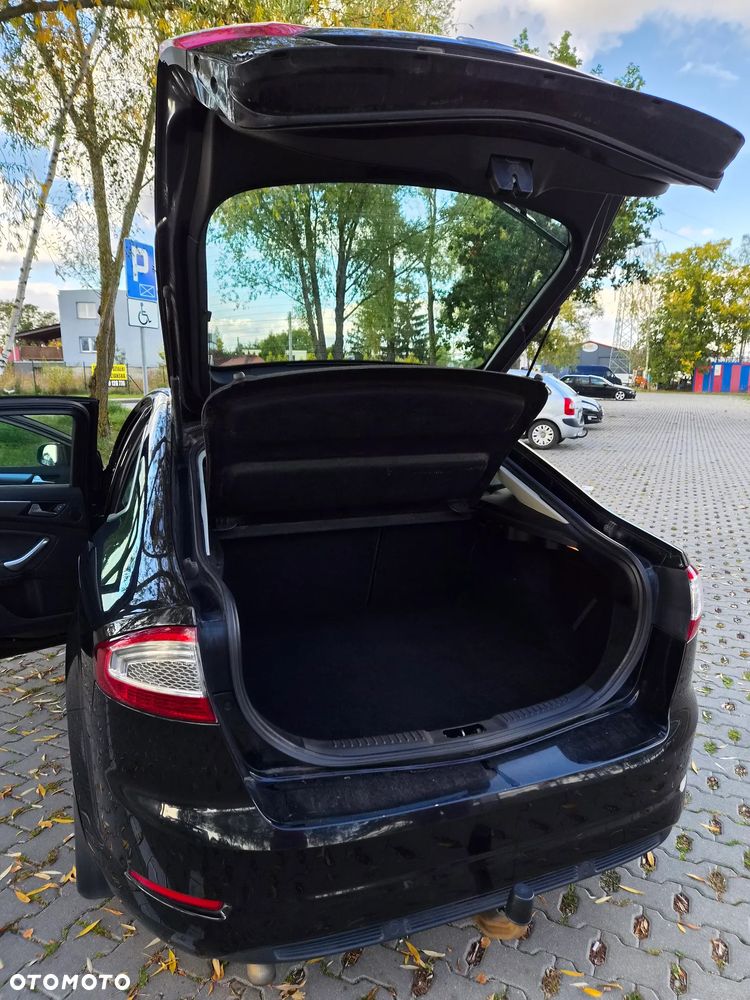 Ford Mondeo 2.0 TDCi Ghia - 10