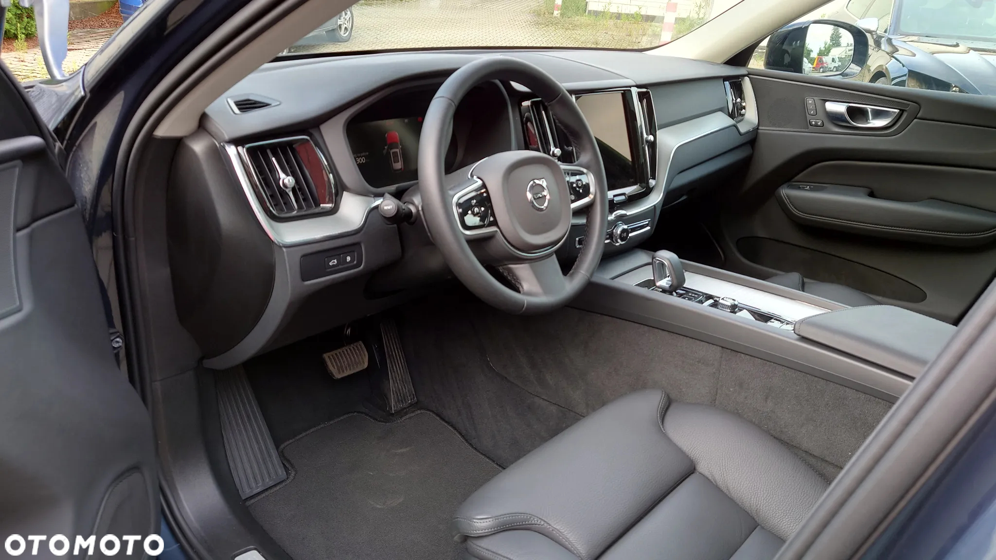 Volvo XC 60 T6 AWD Plug-in Hybrid Plus Dark - 7