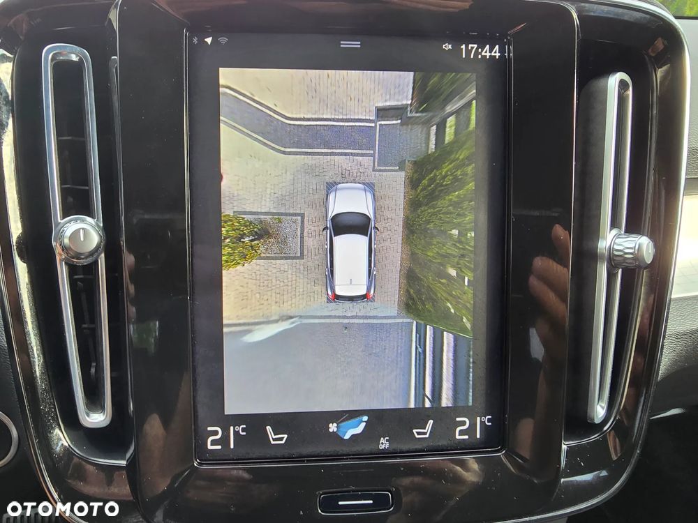 Volvo XC 40 T4 Recharge DKG Essential - 13