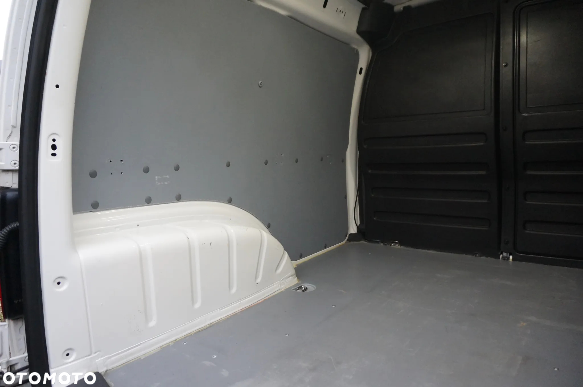 Volkswagen CADDY 2.0TDI 102KM EURO-6 VAT-1 HOMOLOGACJA CIĘŻ. ŁADOWNOŚĆ 743kg FURGON VAN SALON POLSKA - 31