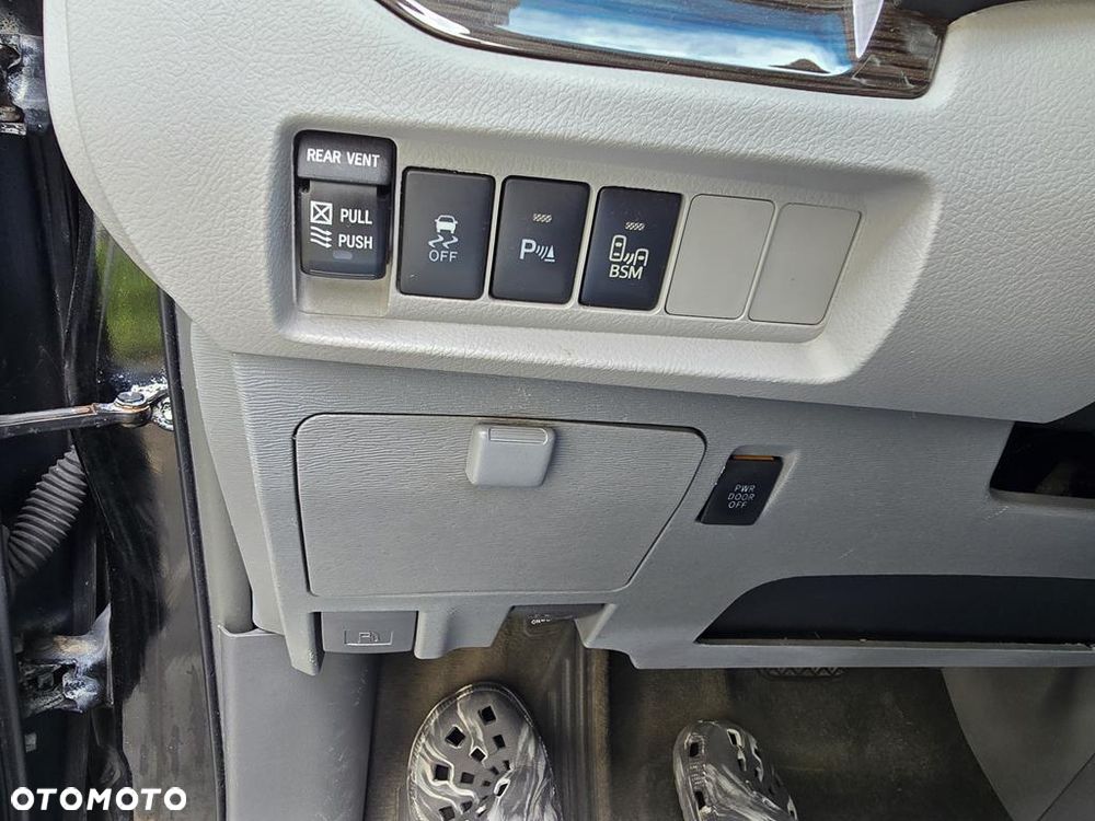 Toyota Sienna 3.5 V6 - 9
