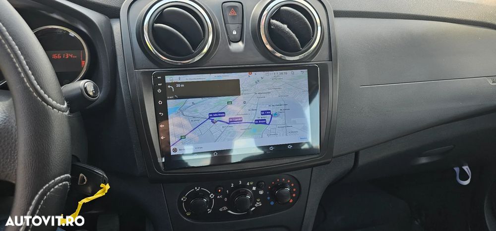 Dacia Logan 0.9 90CP Ambiance - 8