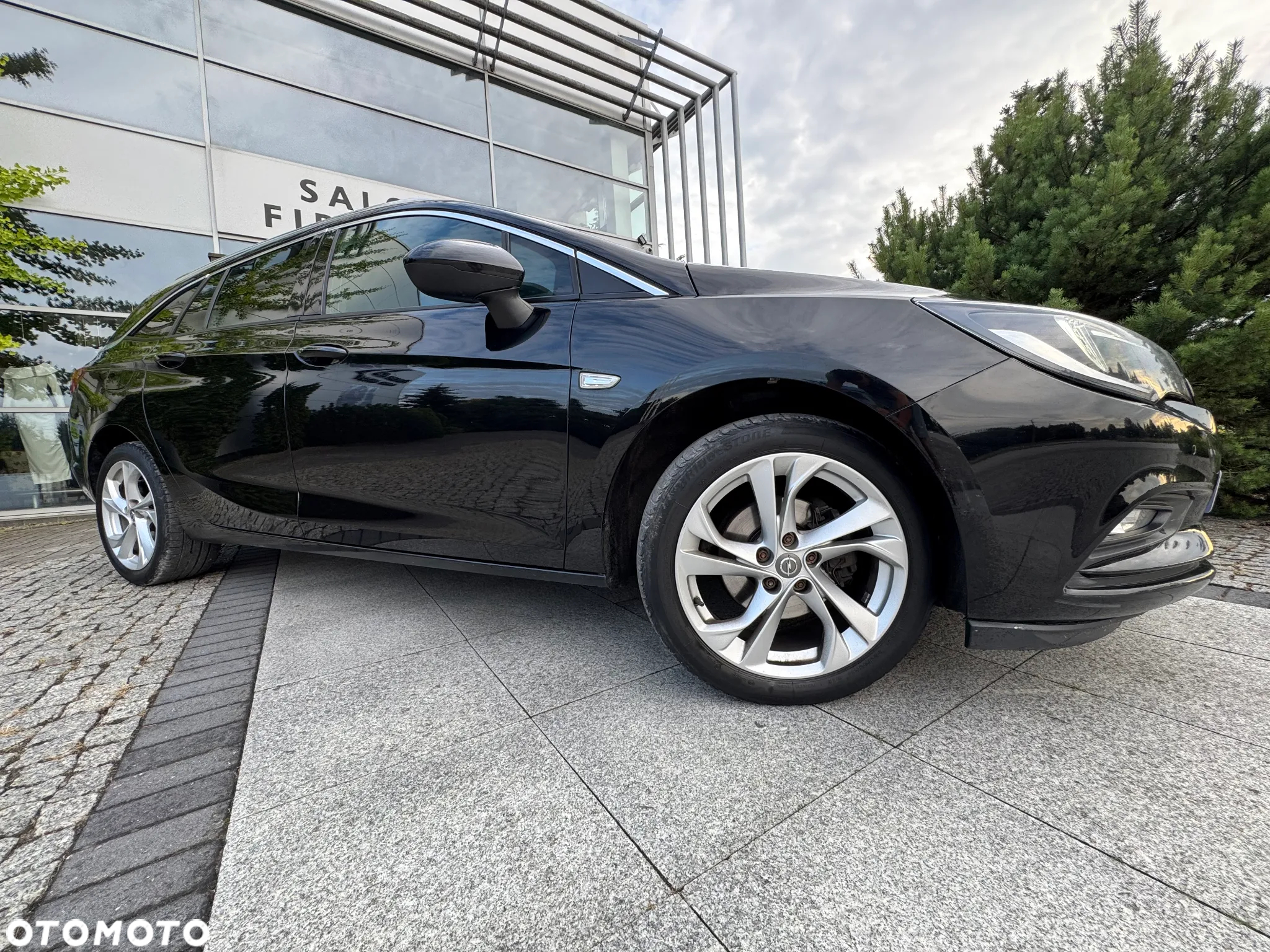 Opel Astra 1.4 Turbo 120 Jahre - 22
