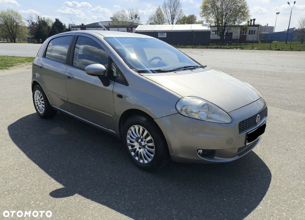 Fiat Grande Punto - 1