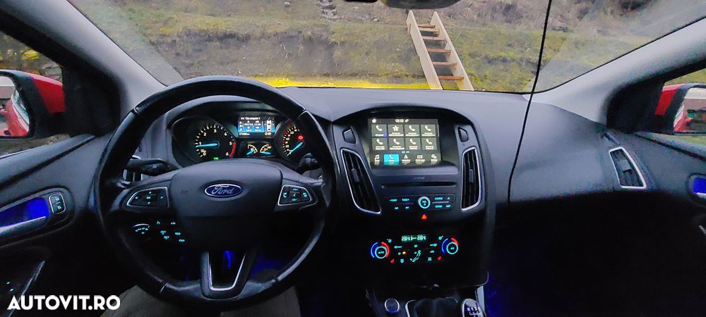 Ford Focus - 6