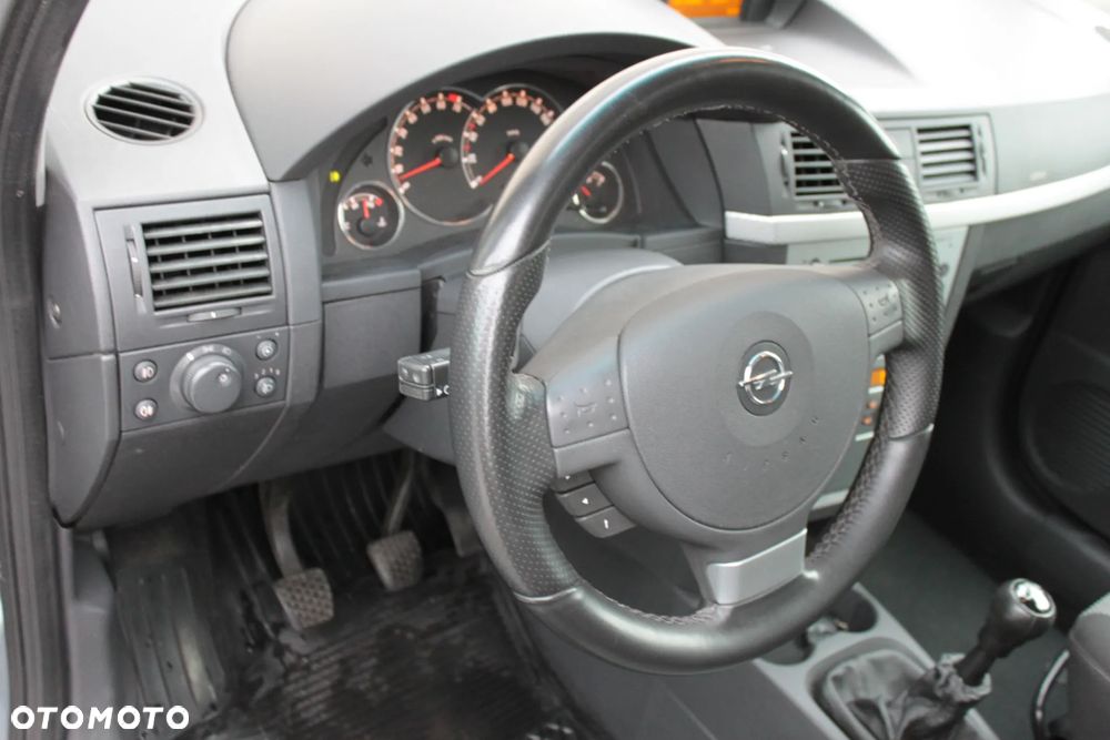Opel Meriva - 26