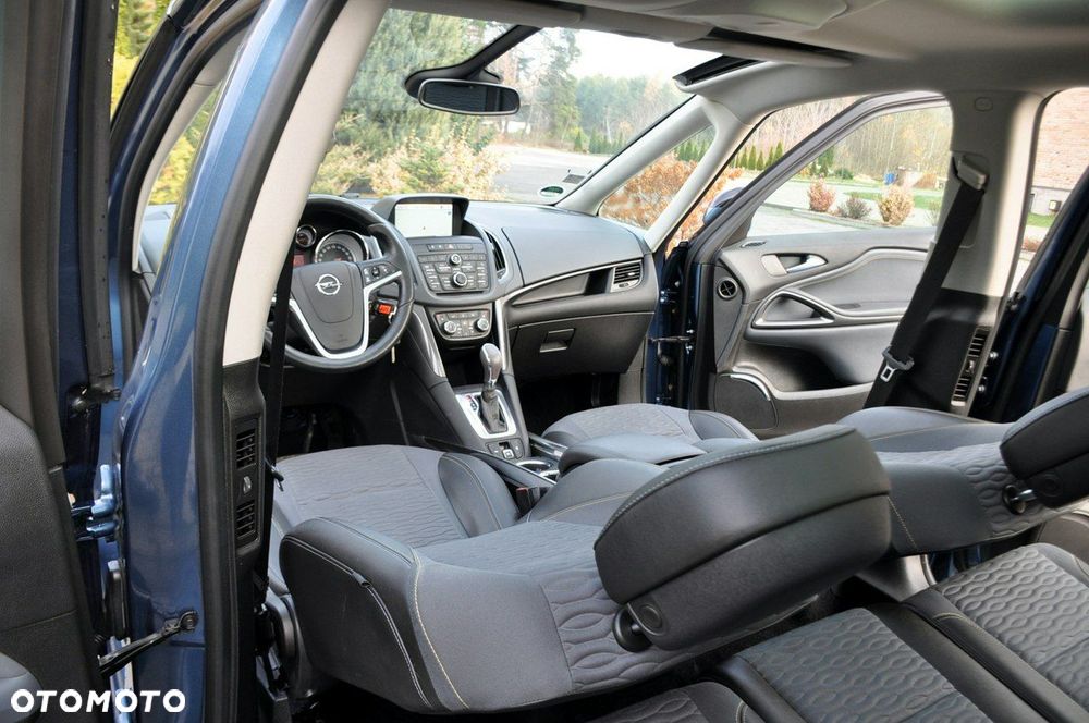 Opel Zafira - 27