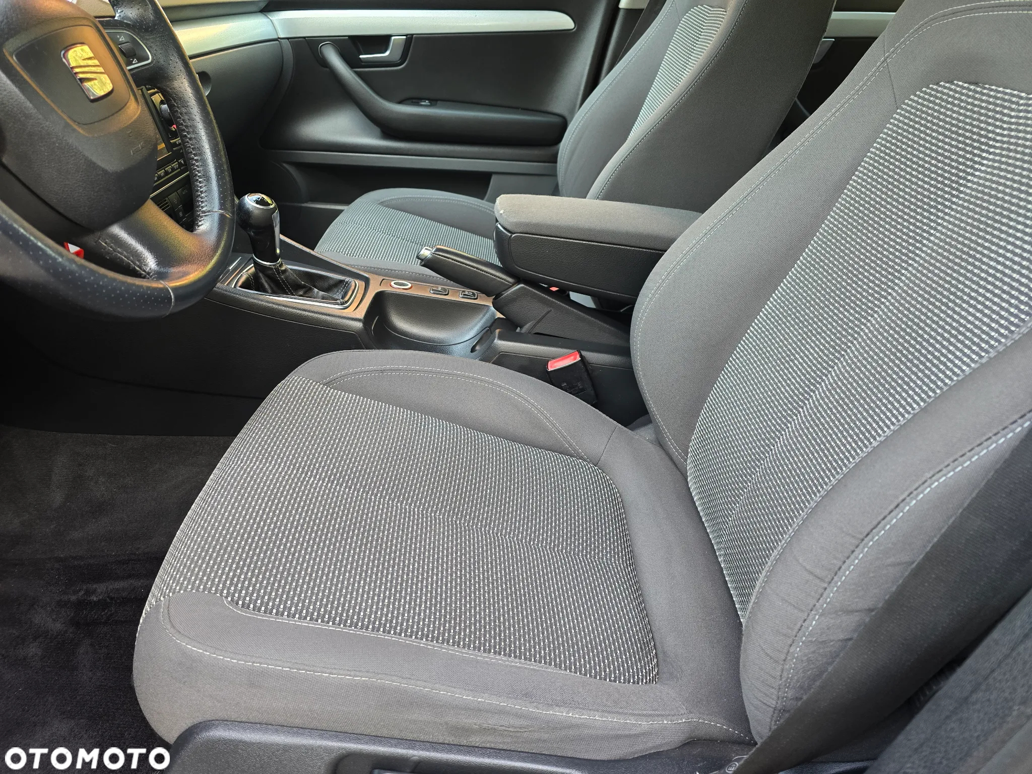 Seat Exeo ST 2.0 TDI CR Ecomotive Reference - 19