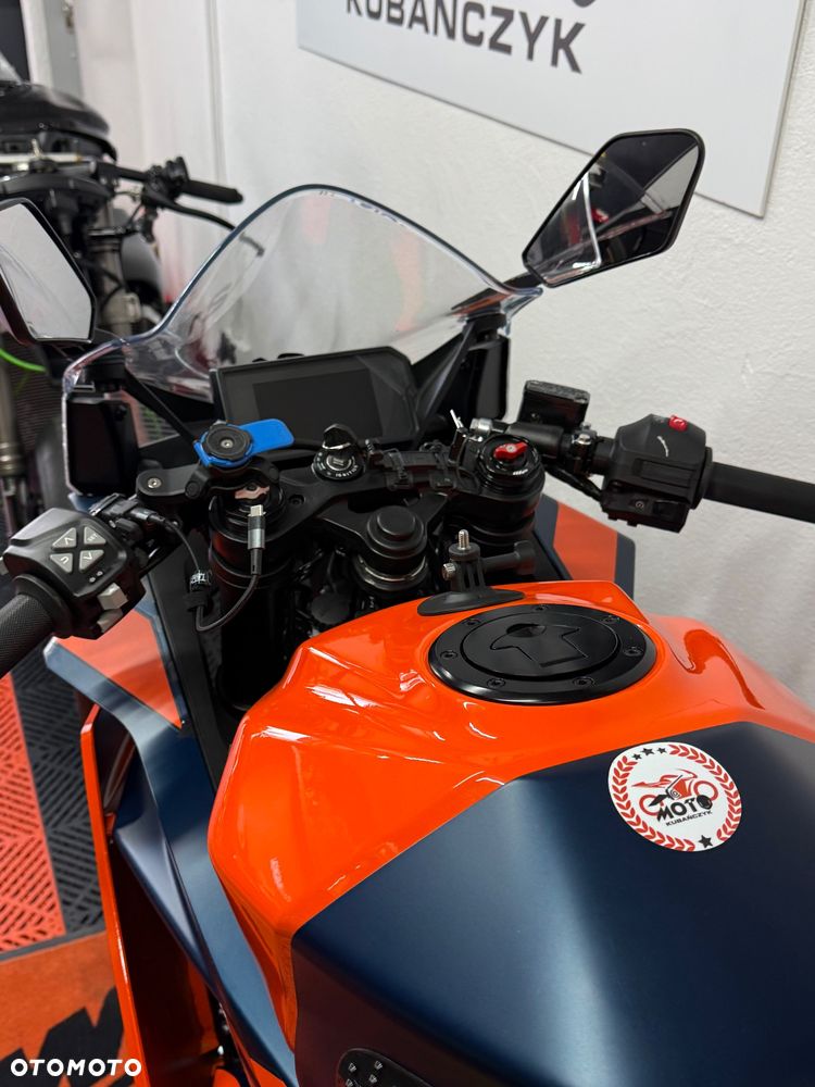 KTM RC 390 - 30