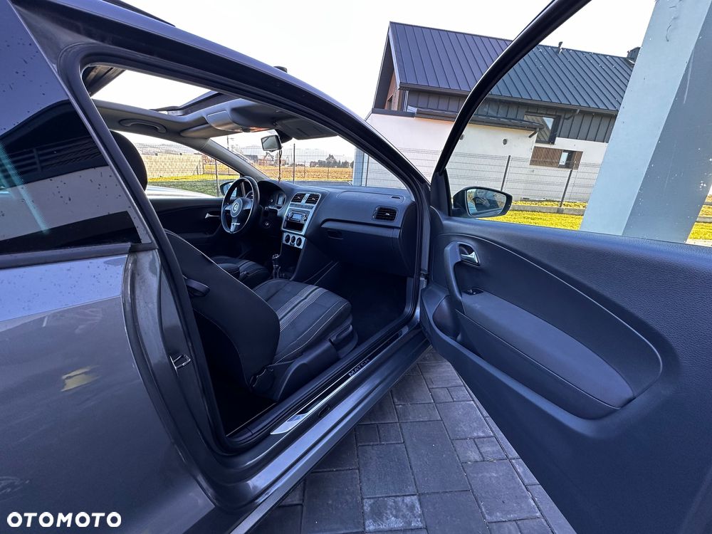 Volkswagen Polo 1.6 TDI DPF Highline - 11