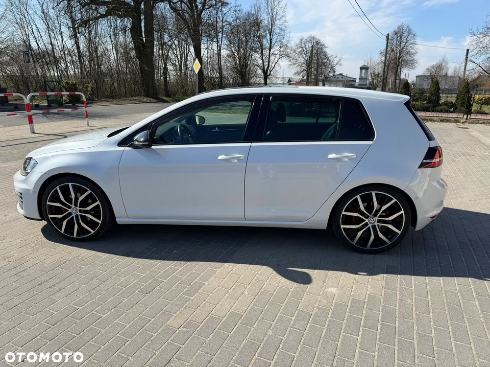 Volkswagen Golf 2.0 TDI DPF DSG GTD - 5