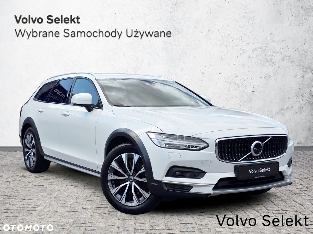 Volvo V90 Cross Country - 4