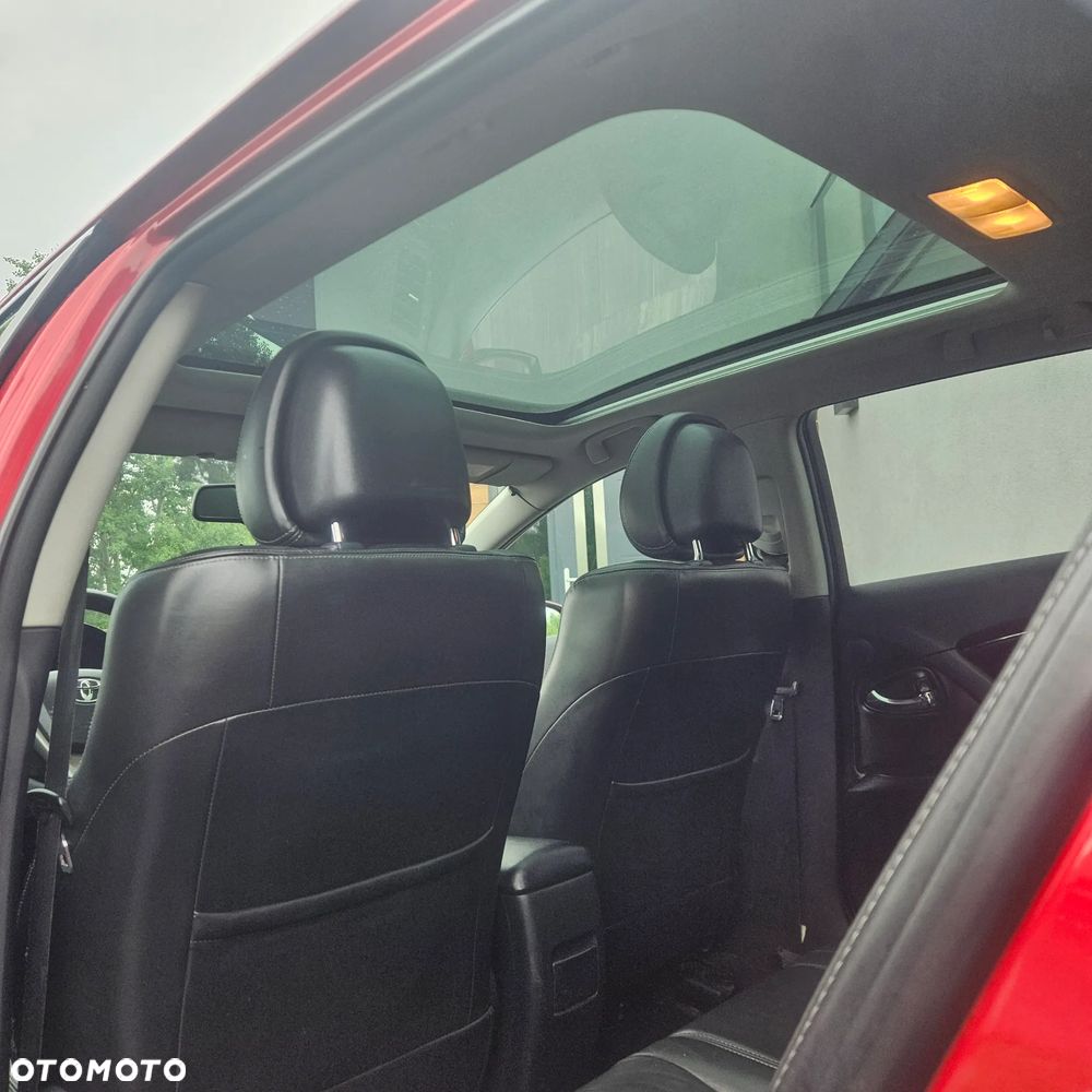 Toyota Avensis 2.0 Prestige MS - 21