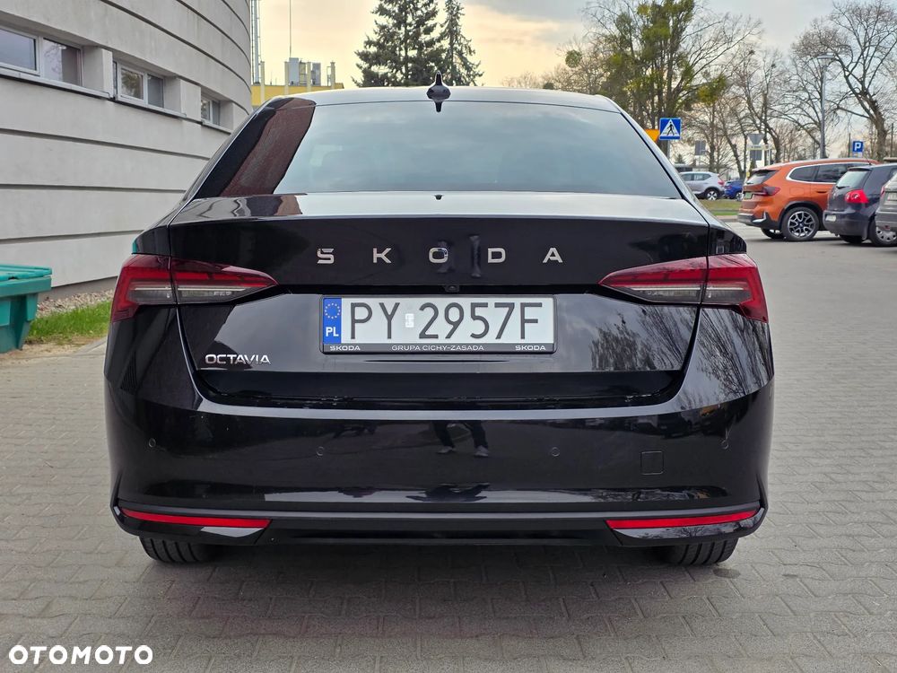 Skoda Octavia 1.5 TSI mHEV Business DSG - 3