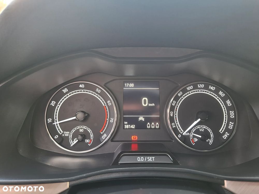 Skoda Kamiq 1.5 TSI Ambition - 10
