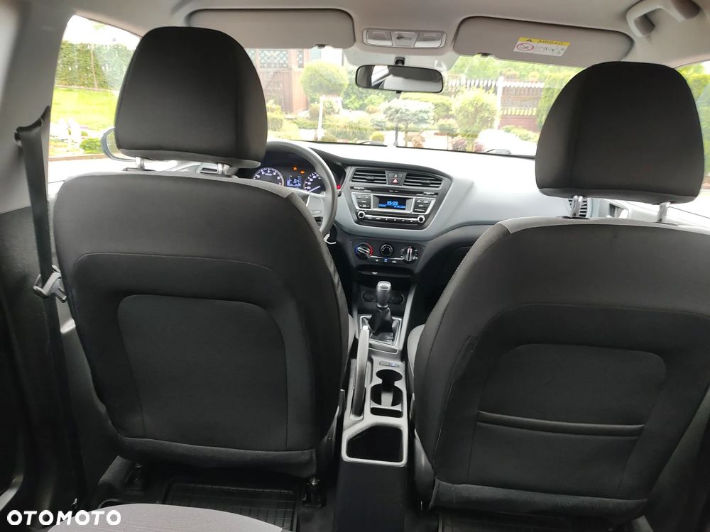 Hyundai i20 1.2 Classic Plus - 12