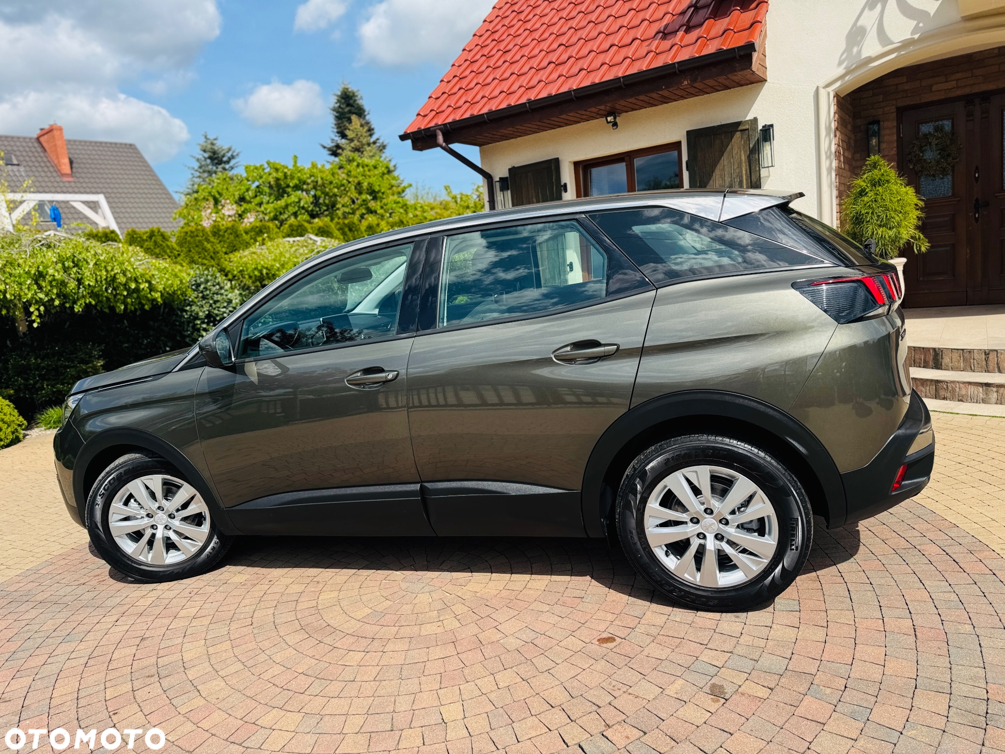 Peugeot 3008 1.5 BlueHDi Allure Pack S&S EAT8 - 28