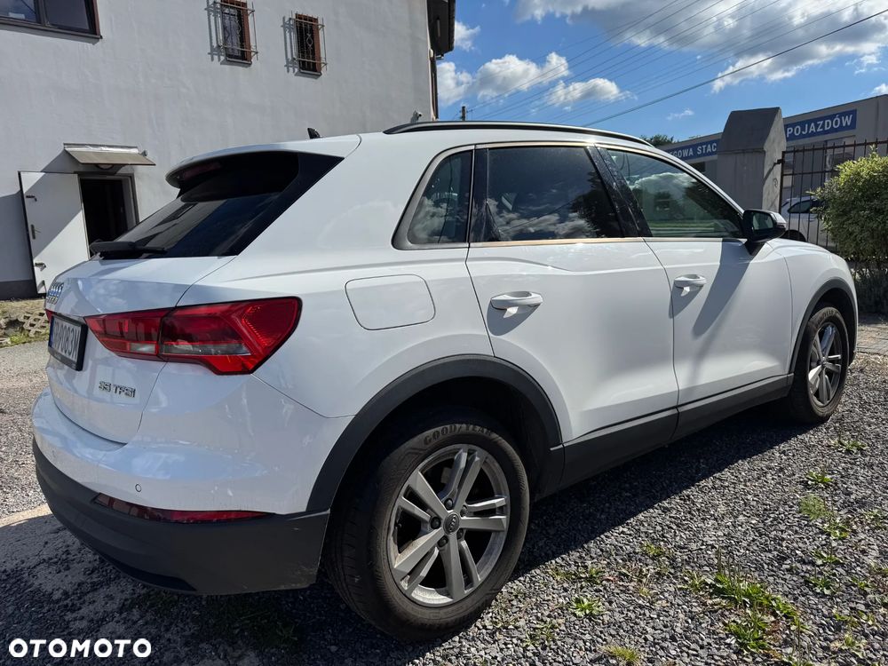 Audi Q3 35 TFSI Advanced - 2