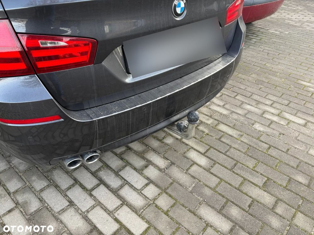 BMW Seria 5 530d xDrive Sport-Aut - 23