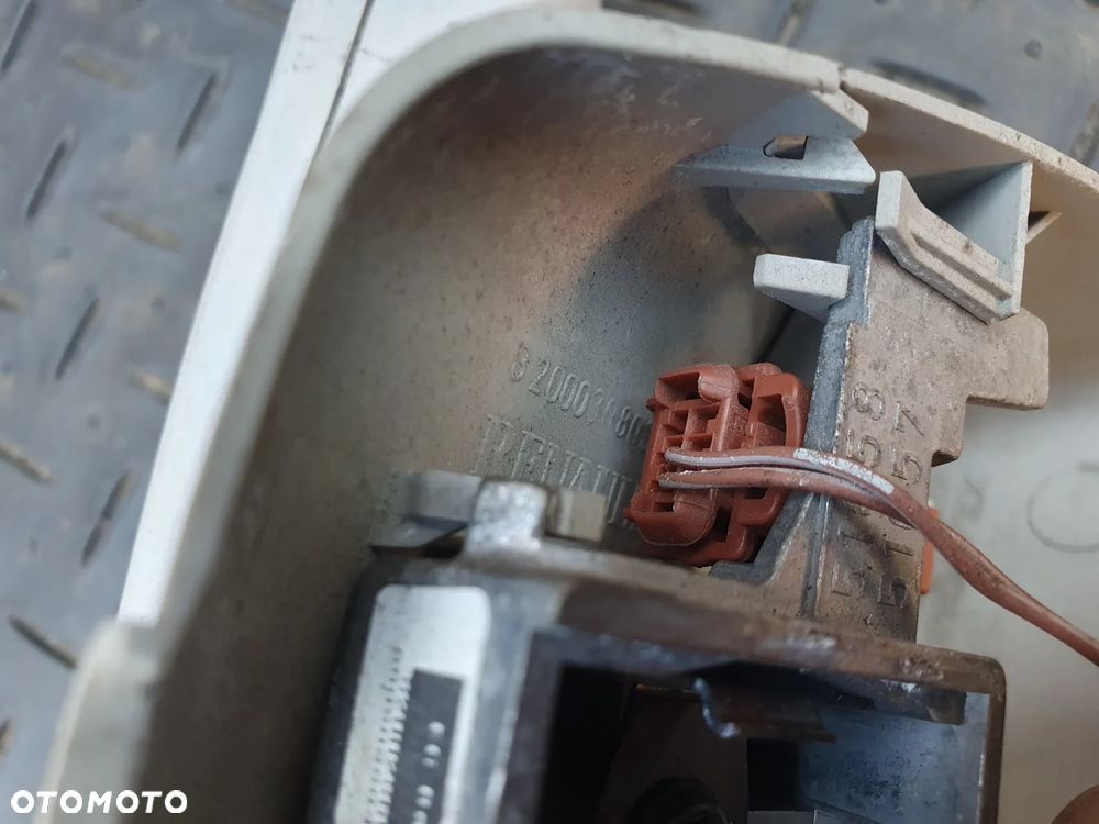 LUSTERKO WEWNĘTRZNE E11015708 1014431 8200030803 8200286924 RENAULT MEGANE II SCENIC II POSIADAM 2 SZT - 4
