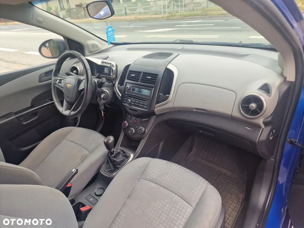 Chevrolet Aveo 1.2 LS - 8