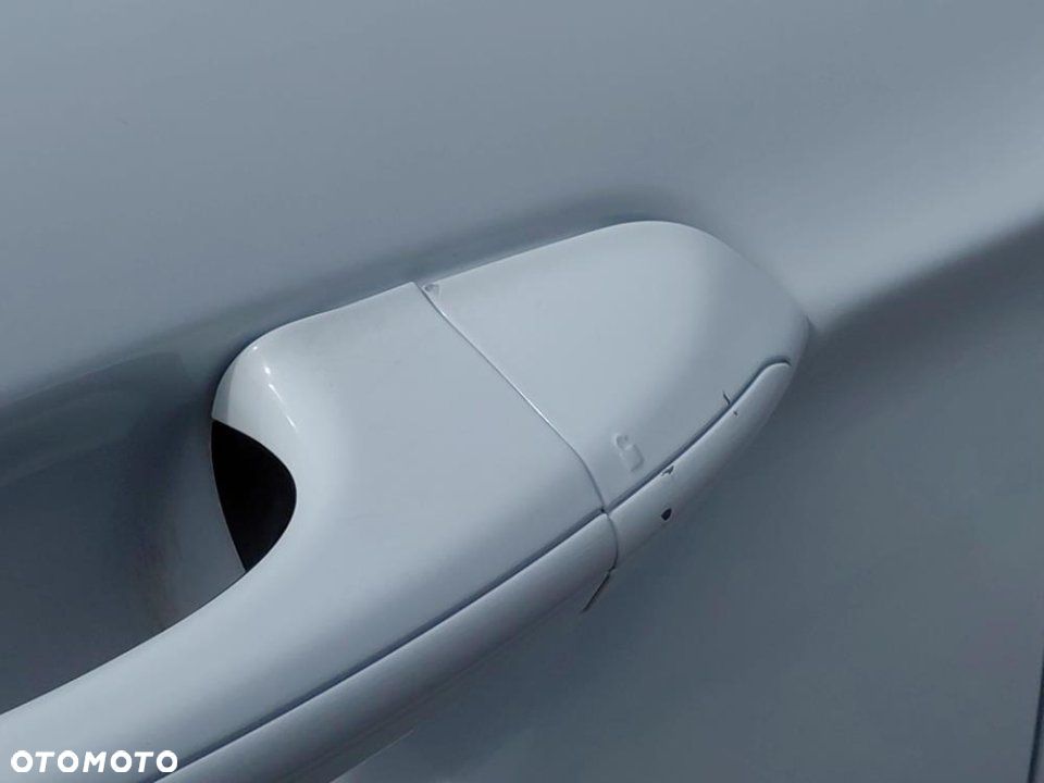 Ford Mondeo - 12