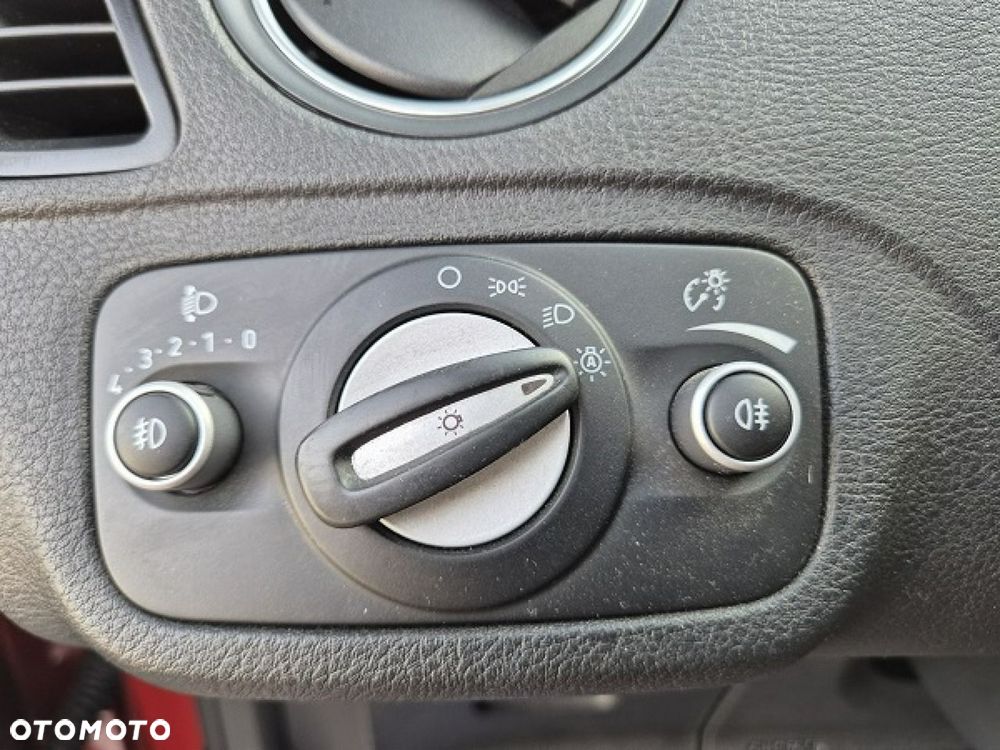 Ford S-Max - 30