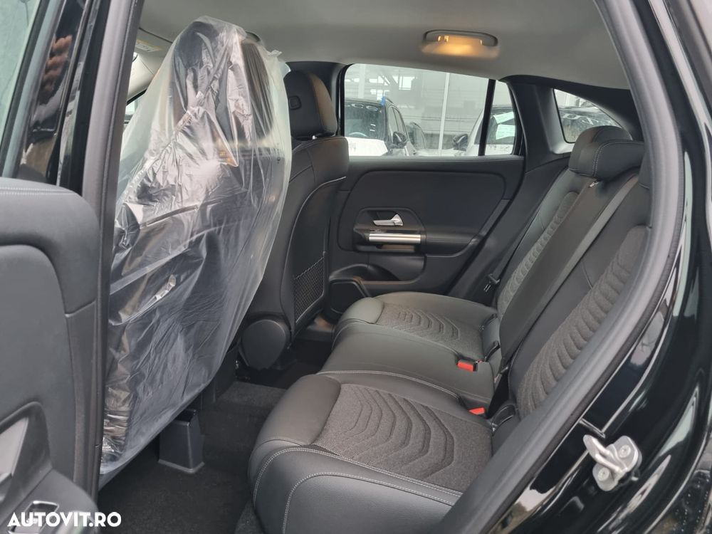 Mercedes-Benz GLA 180 MHEV Aut. - 12