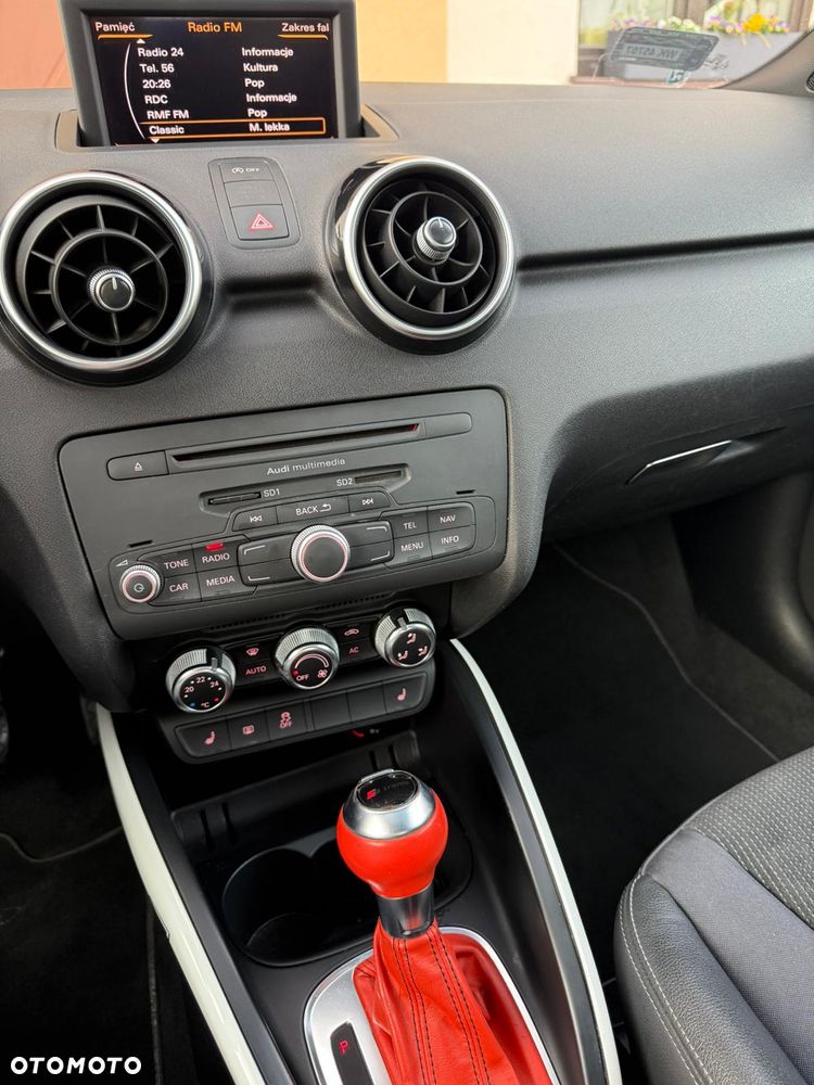 Audi A1 3-drzwiowe 1.4 TFSI 119g S tronic S line edition - 9