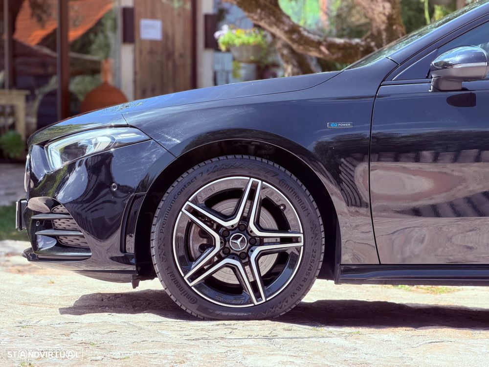 Mercedes-Benz A 250 e 8G-DCT AMG Line - 7