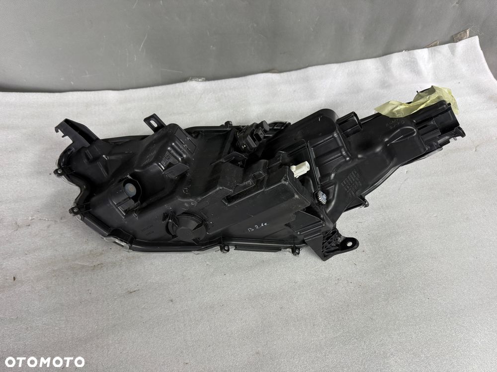 Lampa przednia prawa Toyota Yaris IV 4 FULL LED - 6